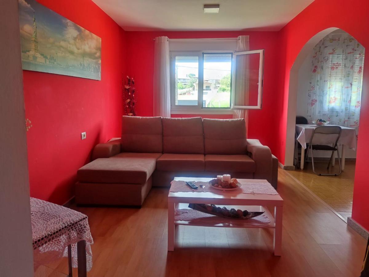 או פדרוסו Apartamentos Turisticos Lemos מראה חיצוני תמונה